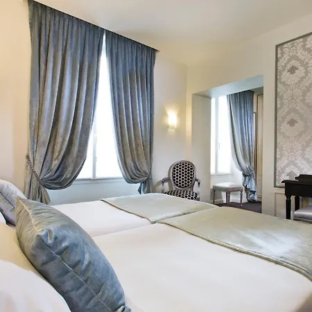 Saint-pétersbourg Opéra&spa Hotel 4*