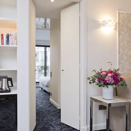 Saint-pétersbourg Opéra&spa Hotel 4*