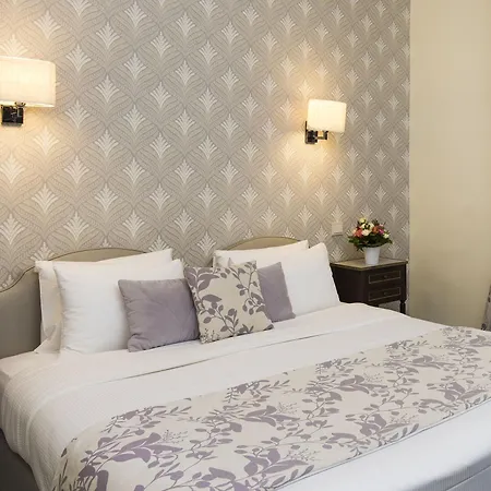 Hotel Saint-pétersbourg Opéra&spa 4*