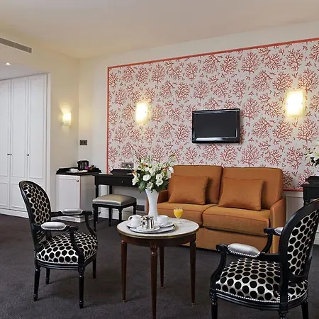 Hotel Saint-pétersbourg Opéra&spa 4*