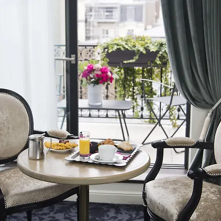 Hotel Saint-pétersbourg Opéra&spa 4*