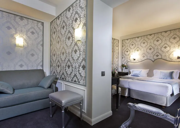 Saint-petersbourg Opera & Hotel Paryż