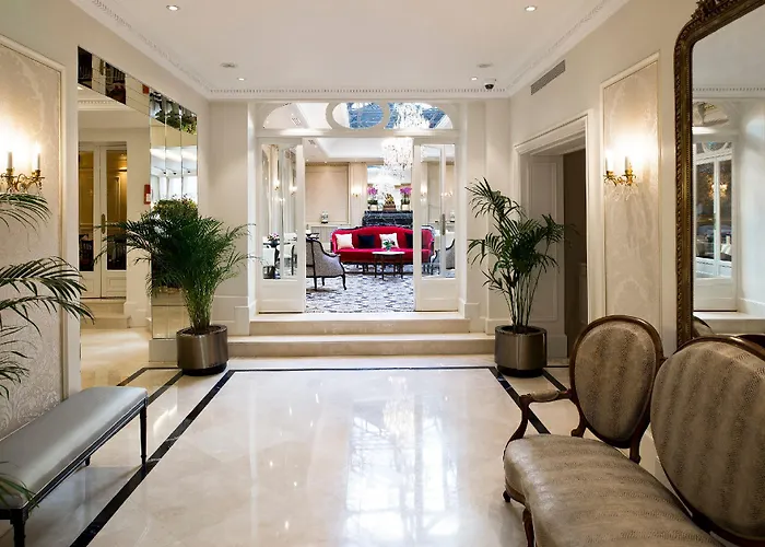 Saint-petersbourg Opera & Hotel Paryż