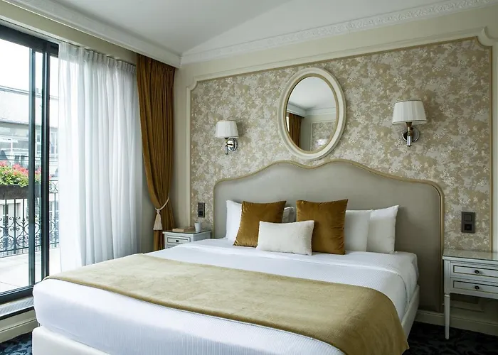 Saint-petersbourg Opera & Hotel