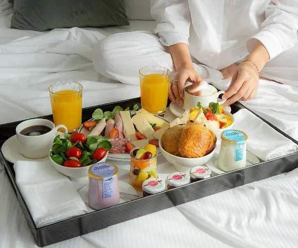 Saint-petersbourg Opera & Hotel Paryż